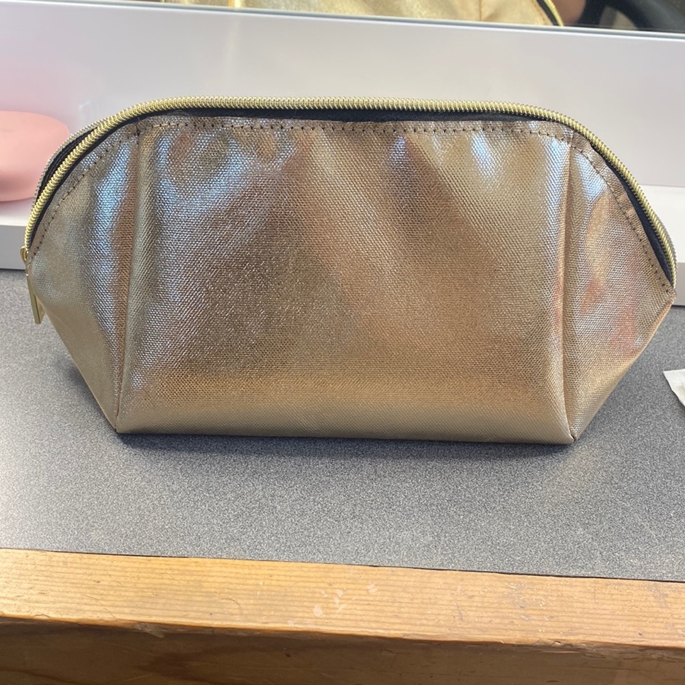 Tarte gold makeup bag (brand new never used!)